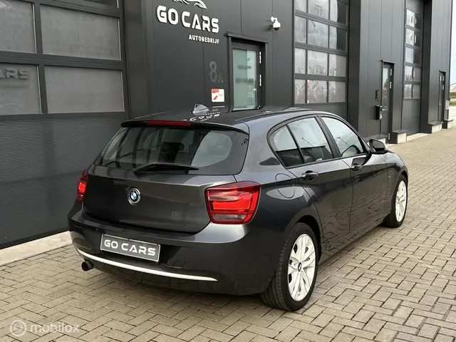 BMW 1 Serie 118i Urban Line 2014 Benzine 4