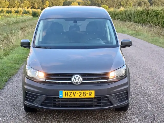 Volkswagen Caddy 1.0 TSI Comfortline 2020 Benzine 4