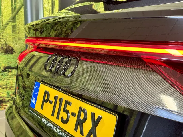 Audi RSQ8 4.0 TFSI RS Q8 quattro 2021 Benzine 23