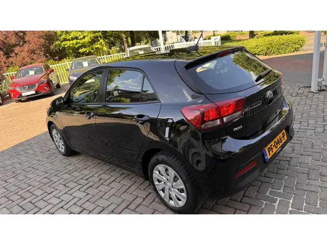 Kia Rio 2