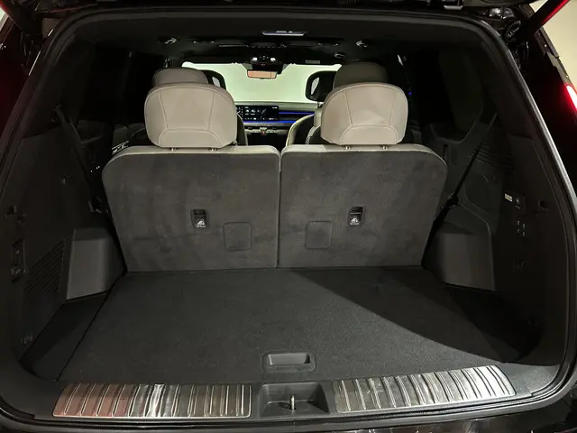 Kia EV9 GT-Line AWD 6p. 99.8 kWh 2024 Elektrisch 33