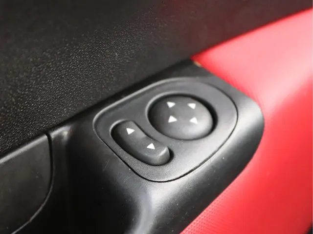 Fiat 500 0.9 TwinAir Sport 2015 Benzine 26