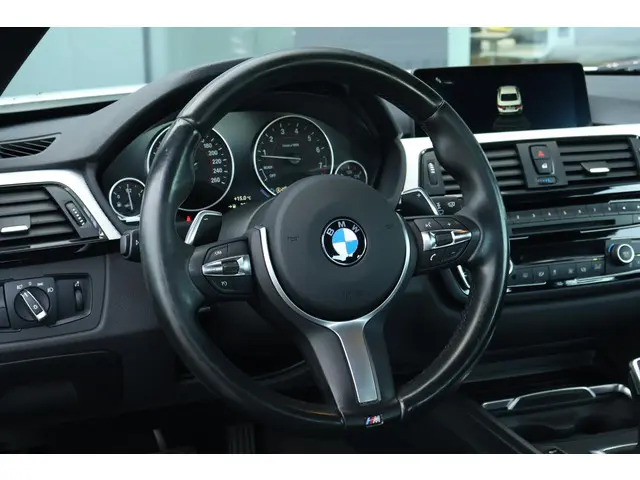 BMW 4 Serie Coupé 420i M Sport 2016 Benzine 19