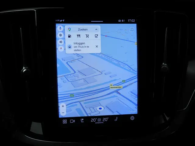 Volvo V60 2.0 B3 Essential Edition 2024 Benzine 33