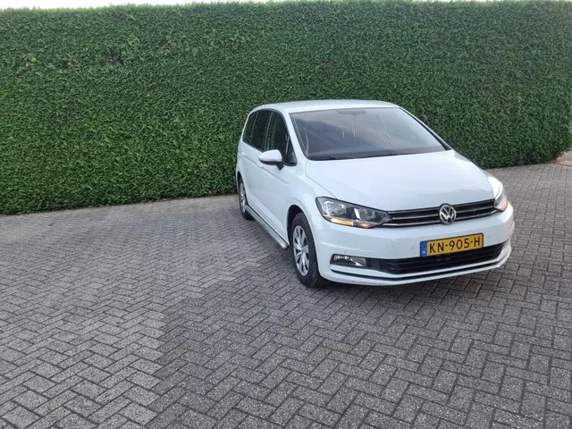 Volkswagen Touran 2.0 TDI SCR Comfortline 2016 Diesel 8