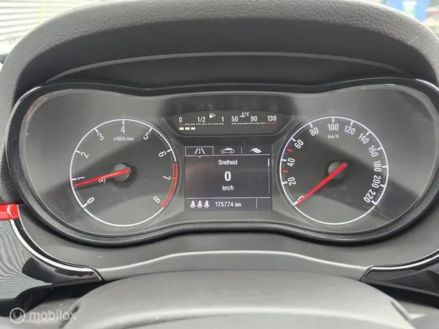 Opel Corsa 1.0 Turbo OPC | Carplay | Airco 2017 Benzine 8