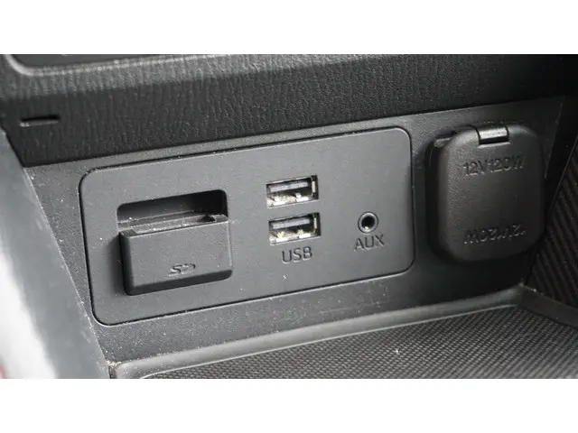 Mazda CX-3 2.0 119Pk SkyActiv-G 120 GT-M 2016 Benzine 26