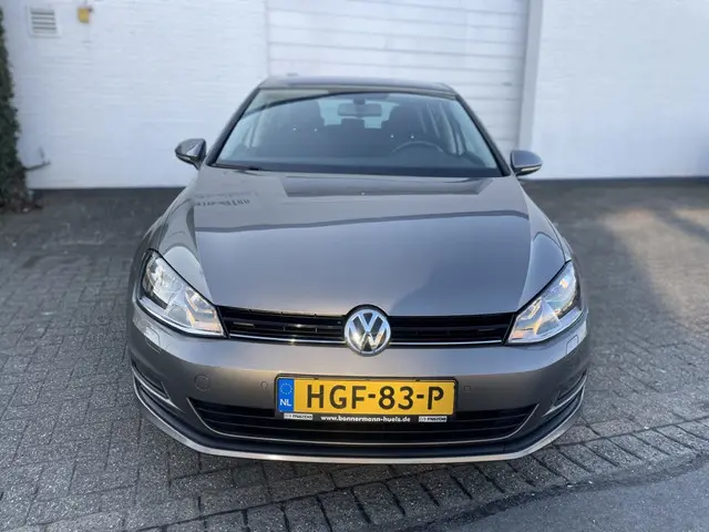 Volkswagen Golf 1.2 TSI CUP 63953 km 2014 Benzine 10
