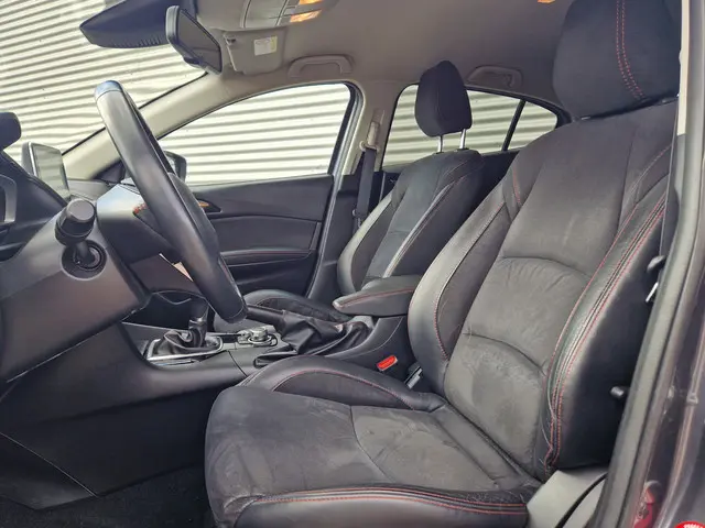 Mazda 3 2.0 GT-M Line 2016 Benzine 4