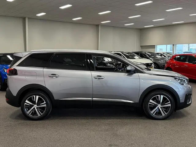 Peugeot 5008 1.2 PureTech Allure 2019 Benzine 6