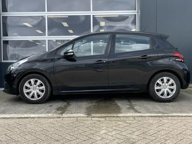 Peugeot 208 1.2 PureTech Blue Lion 2016 Benzine 5