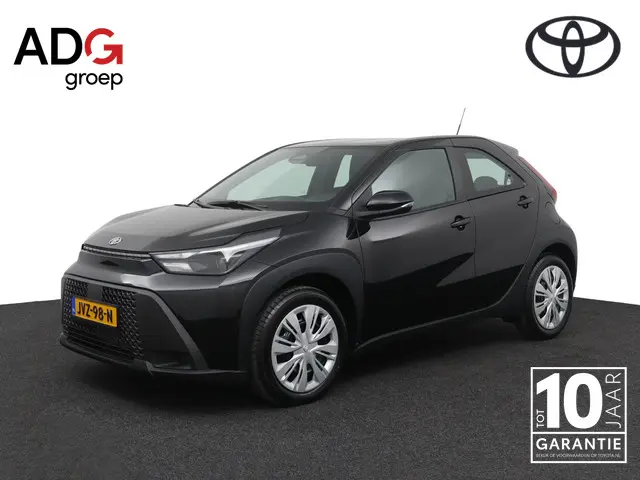 Toyota Aygo X Hybrid 115 play 2026 Hybride Benzine