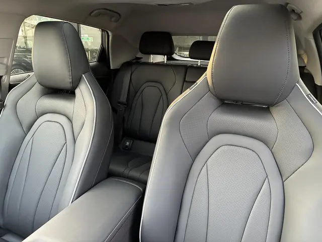 Omoda 5 1.5 T-GDi Hybride Premium 2025 Hybride Benzine 54