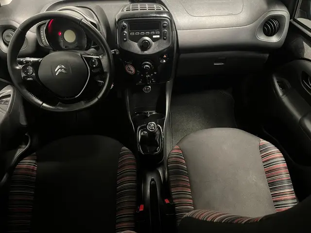Citroën C1 1.0 VTi Feel SCHADEAUTO!! 2019 Benzine 18