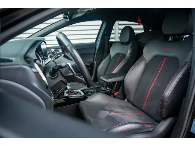 Kia Ceed 1.6 T-GDi GT 2019 Benzine 8