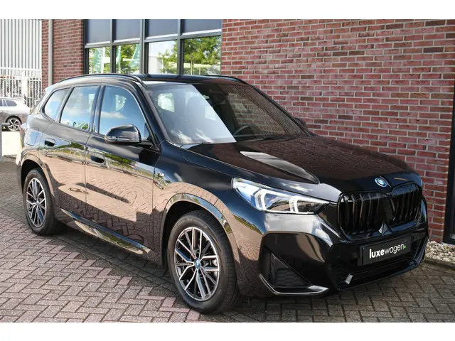 BMW X1 xDrive25e M-Sport 2024 Hybride Benzine 73