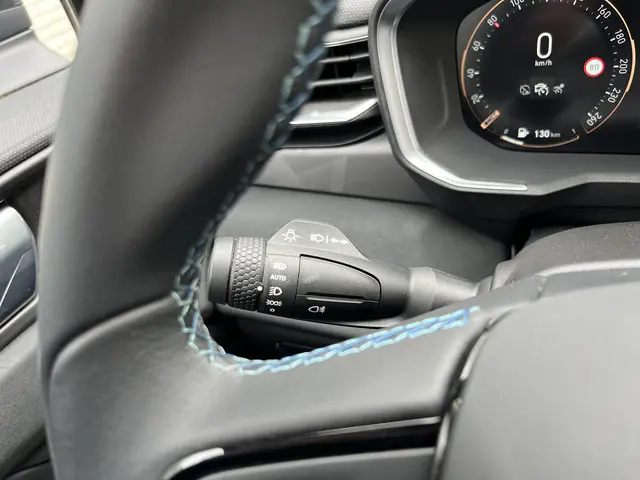 Lynk & Co 01 1.5 2023 Hybride Benzine 60