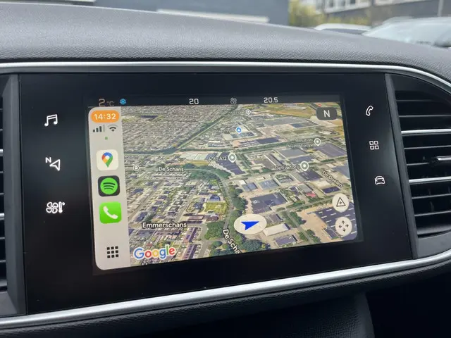 Peugeot 308 1.2 PureTech Allure 2019 Benzine 17