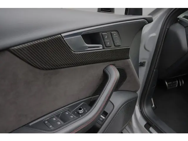 Audi RS4 2.9 TFSI Quattro 2018 Benzine 30