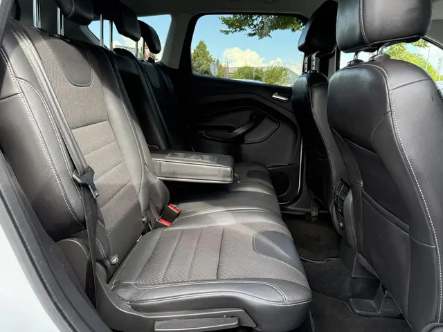 Ford Kuga 1.6 Titanium 2013 Benzine 11