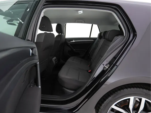 Volkswagen e-Golf E-DITION 2020 Elektrisch 9