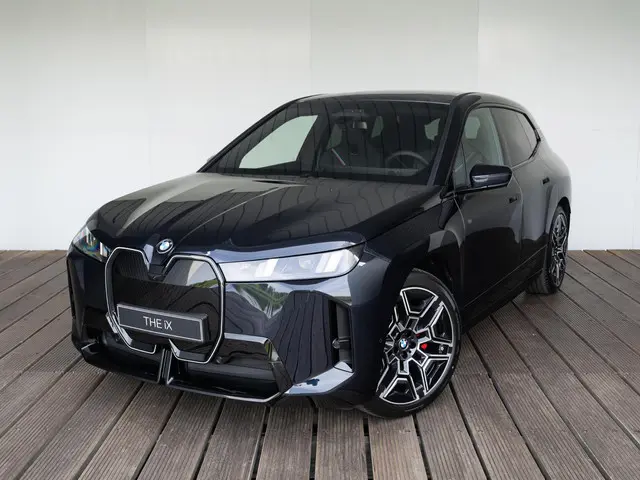 BMW iX xDrive45 2025 Elektrisch 45
