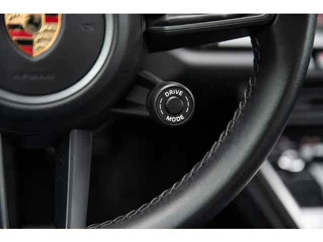 Porsche 911 3.0 Carrera 4S 2021 Benzine 47