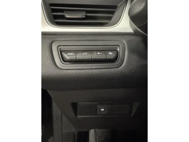 Renault Captur 1.3 Mild Hybrid 2024 Benzine 20