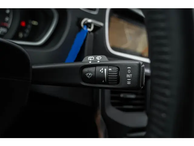 Volvo V40 T2 Polar+ 2019 Benzine 31