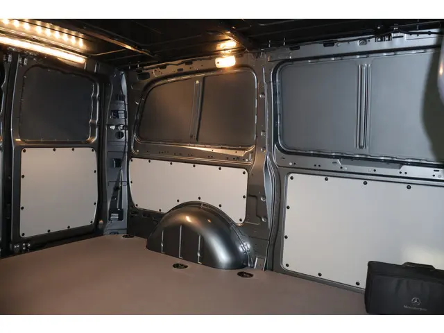 Mercedes-Benz eVito Lang 66 kWh 2025 Elektrisch 16