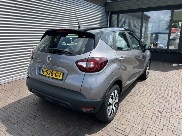 Renault Captur 0.9 TCe Version S 2019 Benzine 14