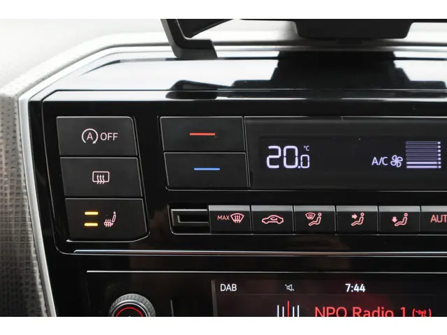 Volkswagen up! 1.0 BMT high up! 2019 Benzine 35