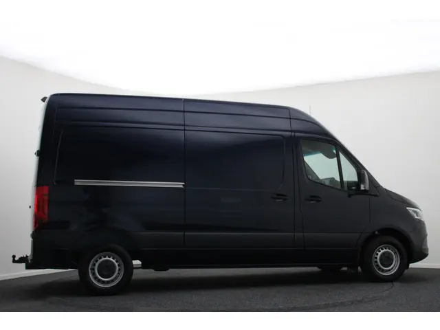 Mercedes-Benz Sprinter 314 2.2 CDI L2H2 2020 Diesel 9