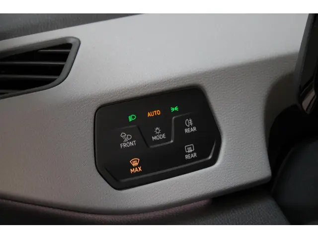 Volkswagen ID.3 Pro 58 kWh | LEDER | UNIEK! | 2020 Elektrisch 27