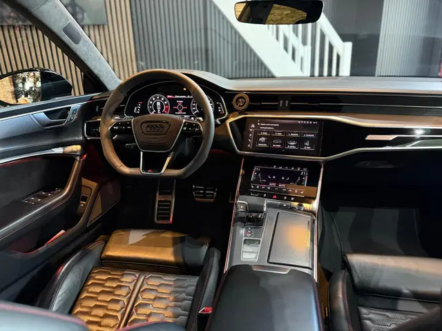Audi RS7 A7 Sportback 4.0 TFSI quattro 2020 Benzine 17