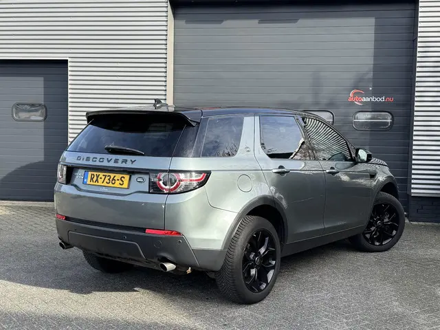 Land Rover Discovery Sport 2.0 Si4 4WD SE 2016 Benzine 2