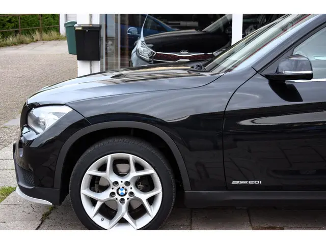 BMW X1 SDrive20i Executive 2014 Benzine 8