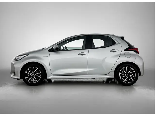 Toyota Yaris 1.5 Hybrid Dynamic 2021 Hybride Benzine 3