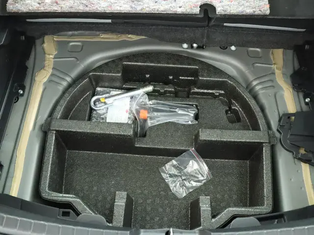 Toyota Yaris 1.5 Hybrid Dynamic 2020 Hybride Benzine 33