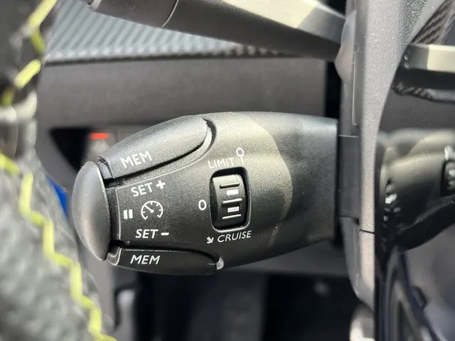 Peugeot e-208 EV GT 350 50 kWh 2021 Elektrisch 26