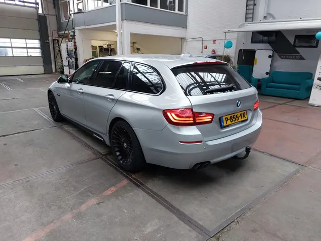 BMW 5 Serie Touring 520d 190 pk Automaat 2016 Diesel 13