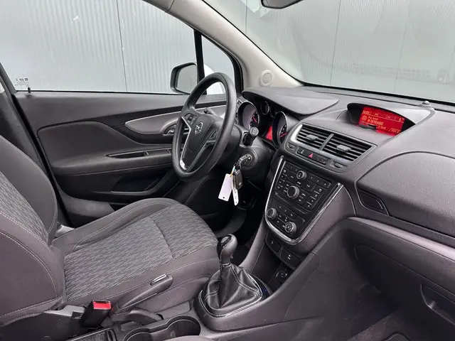 Opel Mokka 1.6 Selection DEALER ONDERHOUDEN ! 2014 Benzine 9