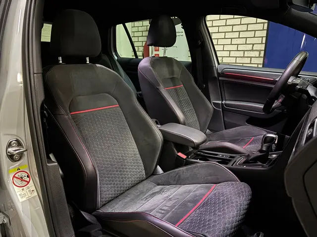 Volkswagen Golf 2.0 TSI GTI Performance 2018 Benzine 14