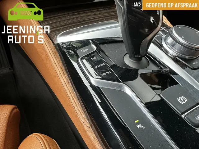 BMW 5 Serie 540i High Executive 2018 Benzine 22