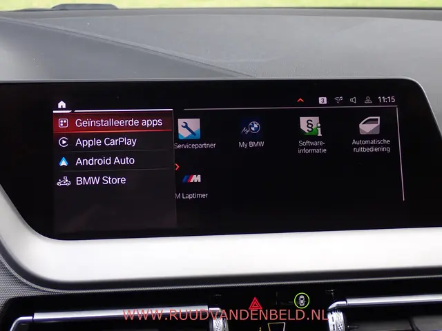 BMW 1 Serie 118i 2021 Benzine 16