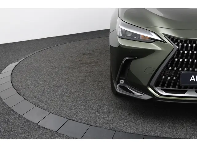 Lexus NX 450h+ AWD Luxury Line 2025 Hybride Benzine 33
