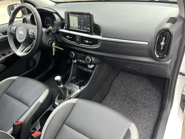 Kia Picanto 1.0 CVVT Design Edition 2018 Benzine 60