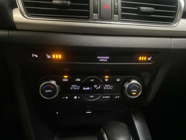 Mazda 3 2.0 GT-M /Keyless /Navi /Leder 2014 Benzine 22