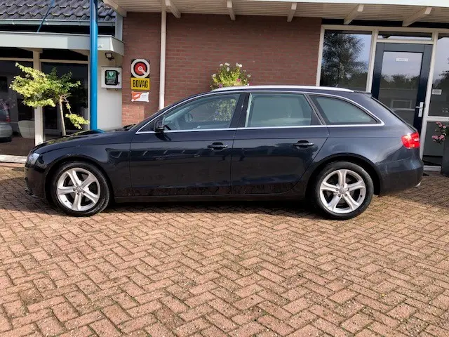 Audi A4 Avant 2.0 TDI 150pk Business Edition 2014 Diesel 2