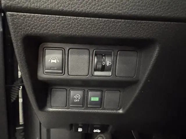 Nissan QASHQAI 1.3 DIG-T N-Connecta 2019 Benzine 19